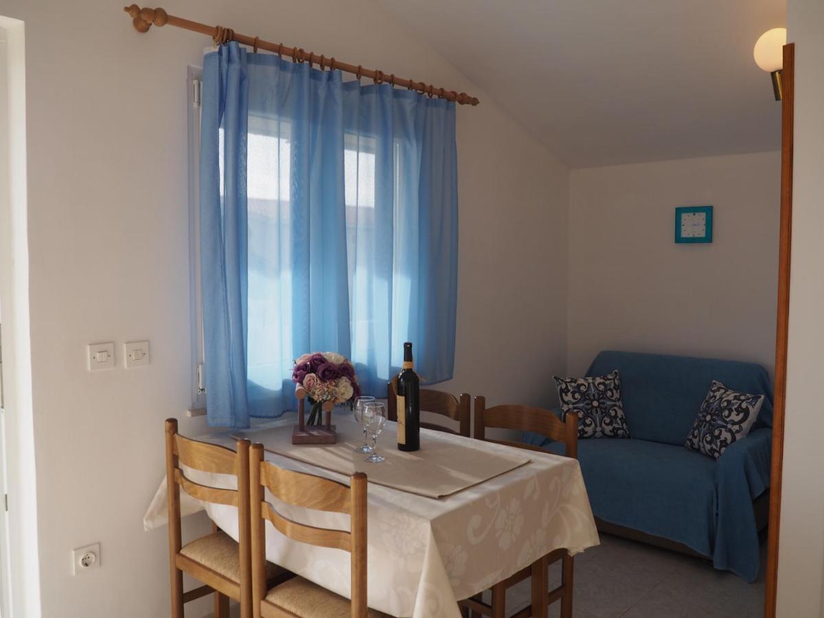 Apartments By The Sea Sevid, Trogir - 11505 エクステリア 写真
